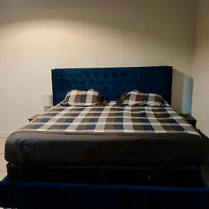  Appartement No2 Plaza St-hubert Metro Jean-talon Jarry Parc